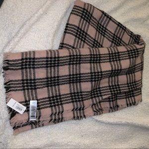 NWT Old navy scarf